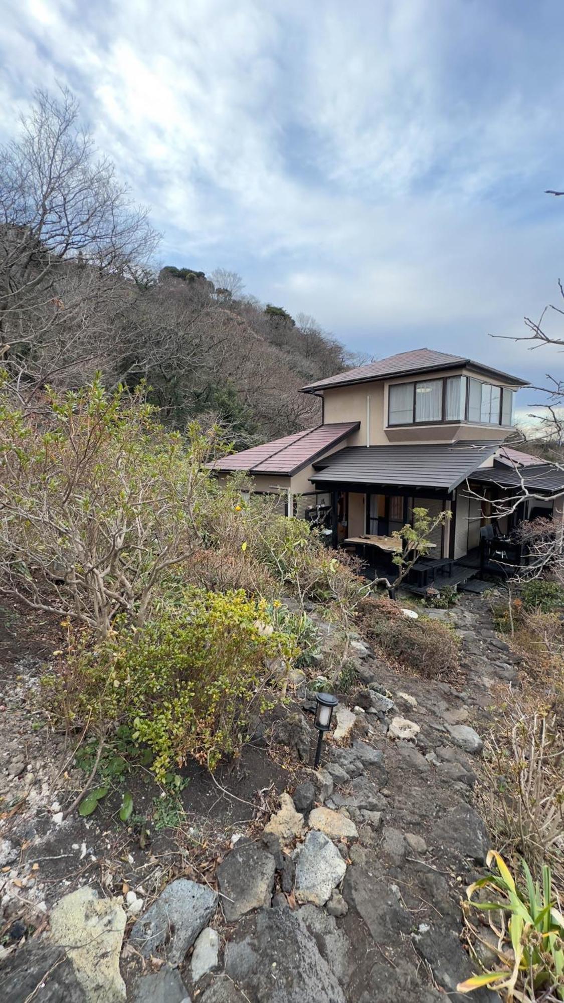 伊豆高原 温泉付別荘 Isana Mountain Villa Futo Extérieur photo
